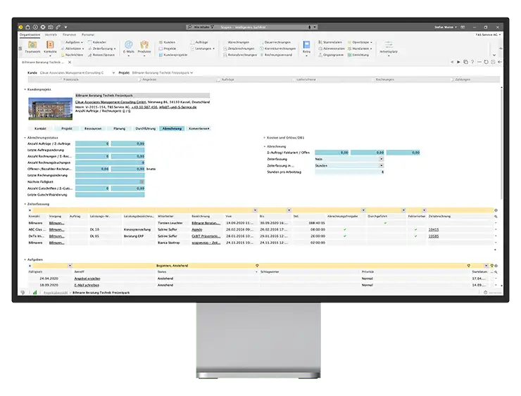 desktop monitor front organisation projekte projektcontrolling